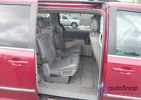 2010 Dodge Grand Caravan Sxt из США, поврежденный, VIN 2D4RN5DX8AR477332